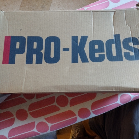 Pro-Keds sneakers - Picture 4 of 4